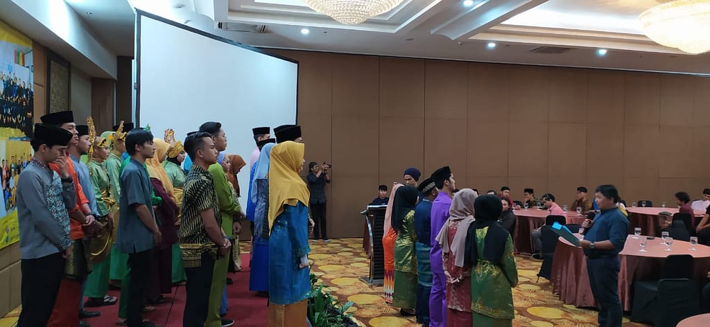 Waki Bupati Anambas Lantik Pengurus Keluarga Pelajar Mahasiswa KKA Di Yogyakarta Periode 2019-2020 02